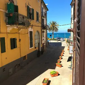 Le Di Mia Marciana Marina (Isola d'Elba)